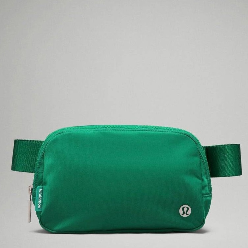 LULULEMON Everywhere Belt Bag Emerald Ice Green NWT Ships Immediately!